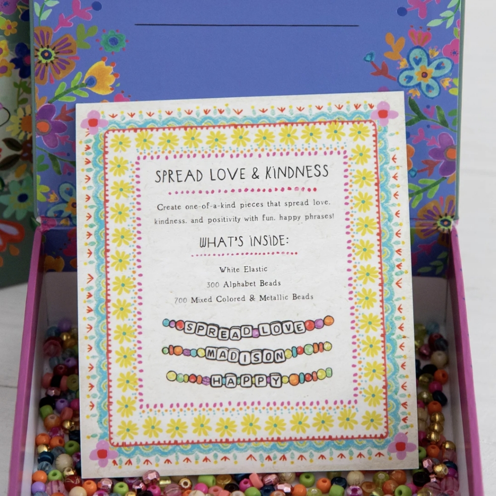Spread Love Bracelet Making Kit - Picture 4 of 7